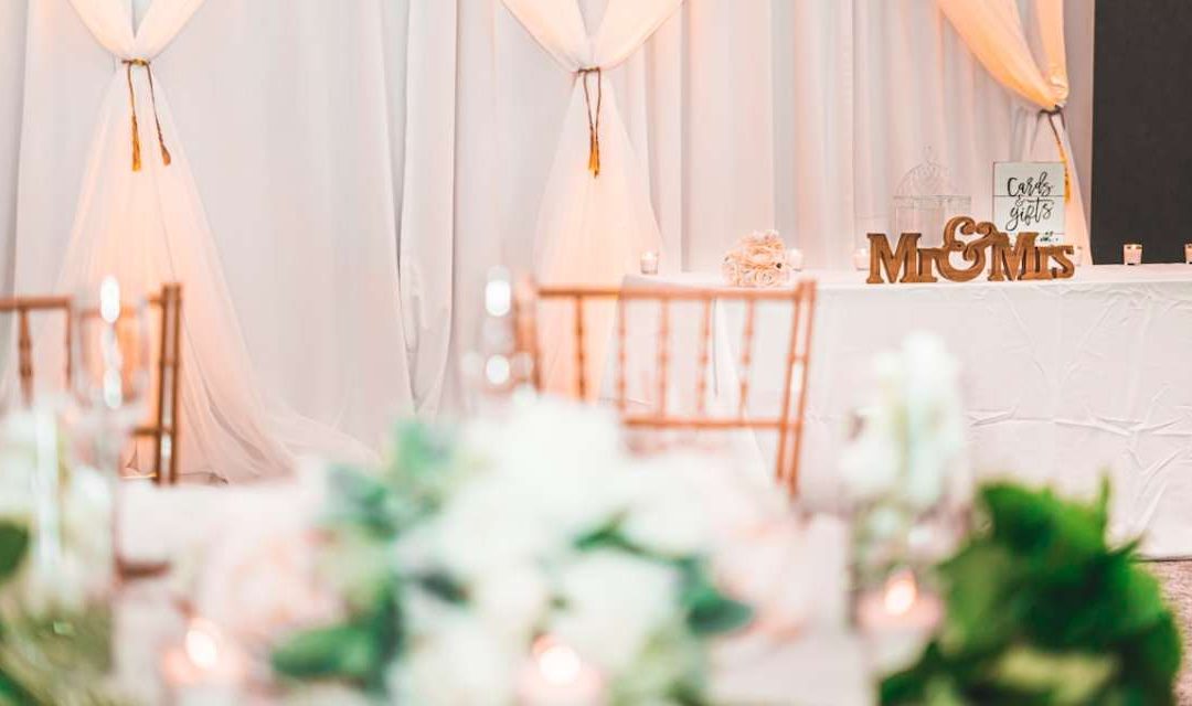 Aluguel de Mesas e Cadeiras em Gja Julieta SP